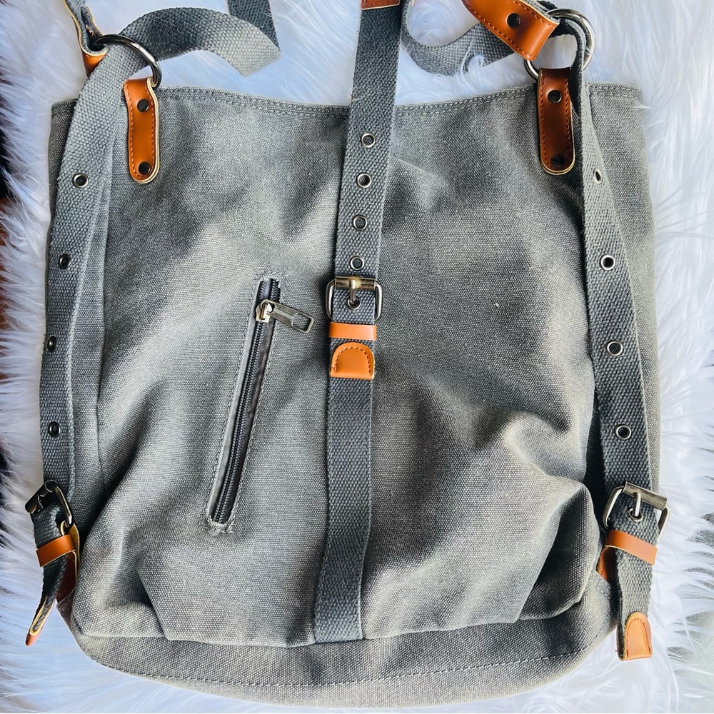 Gray canvas shoulder bag with 6 pockets and adjustable shoulder strap